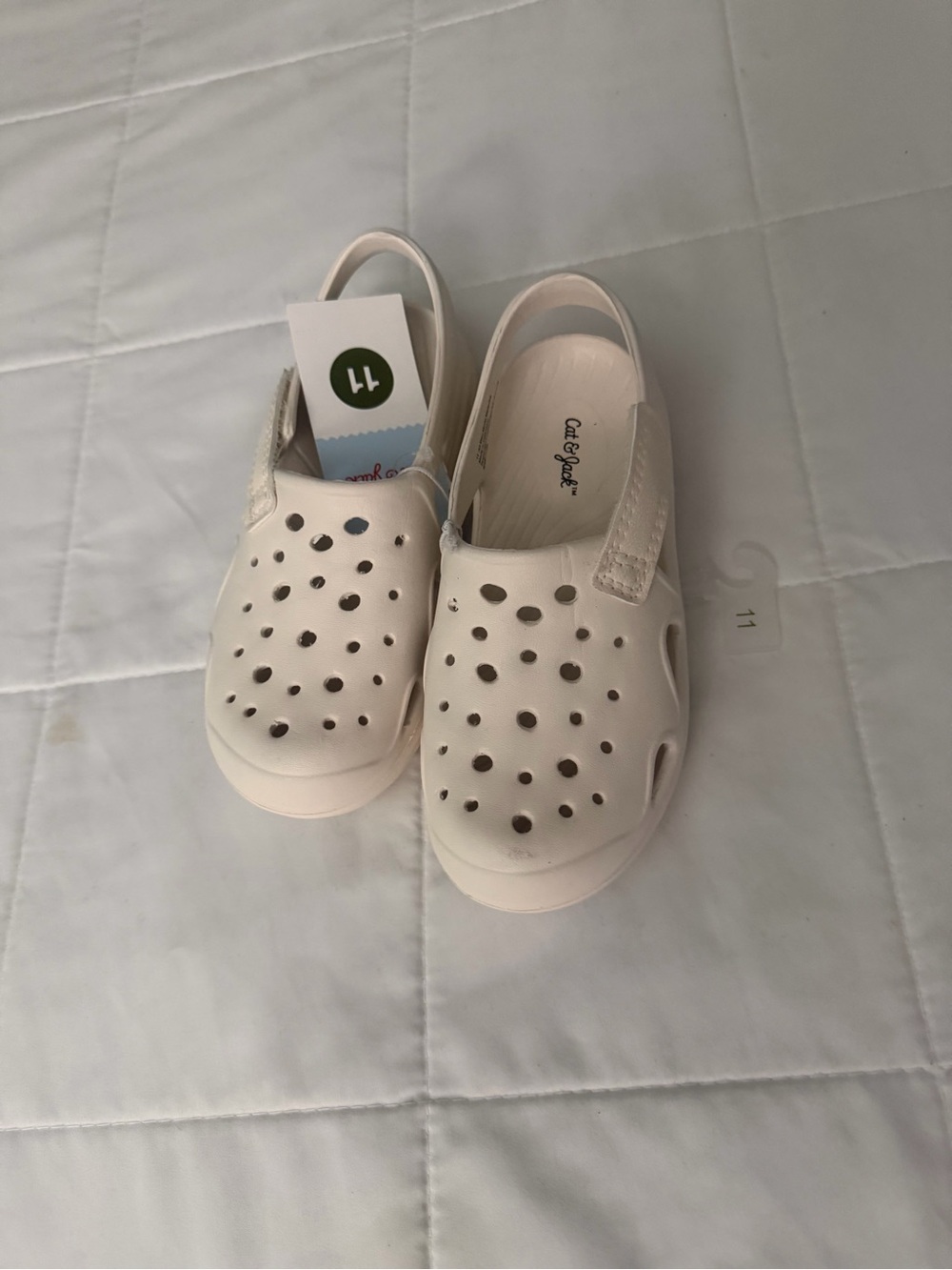 Cat & Jack Kids' Cream Slip-On Sandal Clogs with Heel Strap